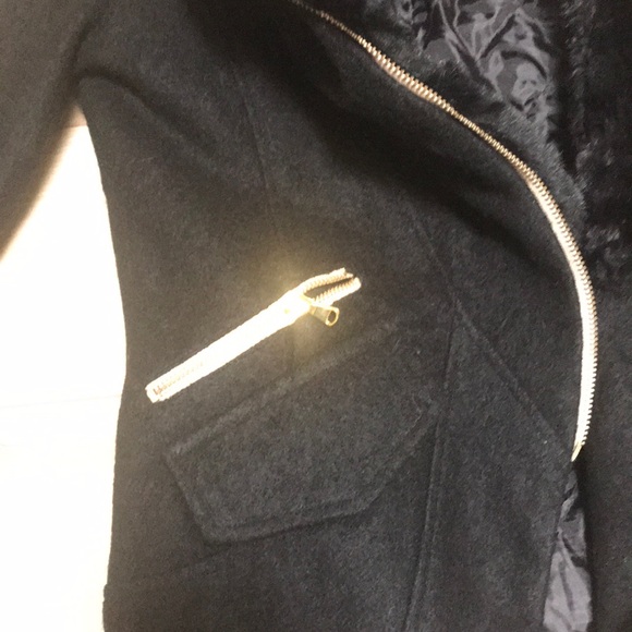 Adorable warm and cozy fur and wool blend jacket - Picture 4 of 5